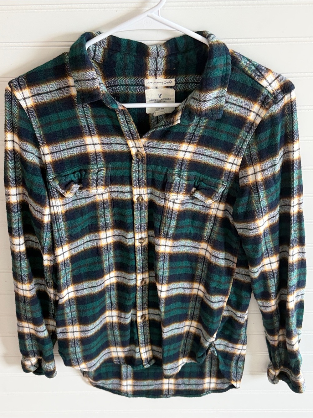 American Eagle Outfitters Dark Green Plaid Button-Up Shirt